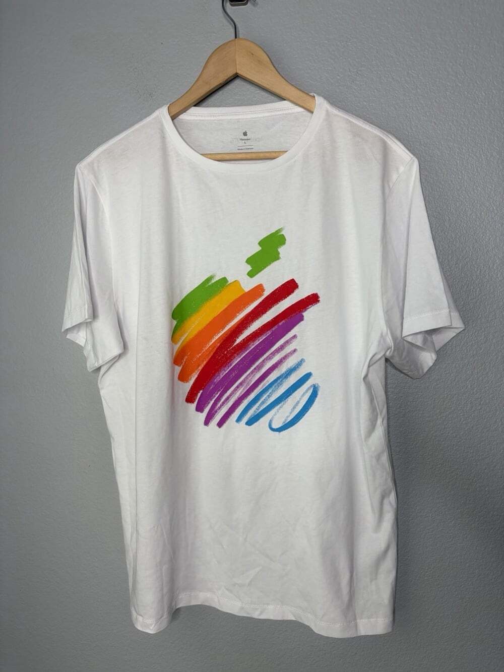 Apple 50 Year Anniversary Employee Edition T-Shirt LARGE FLAW